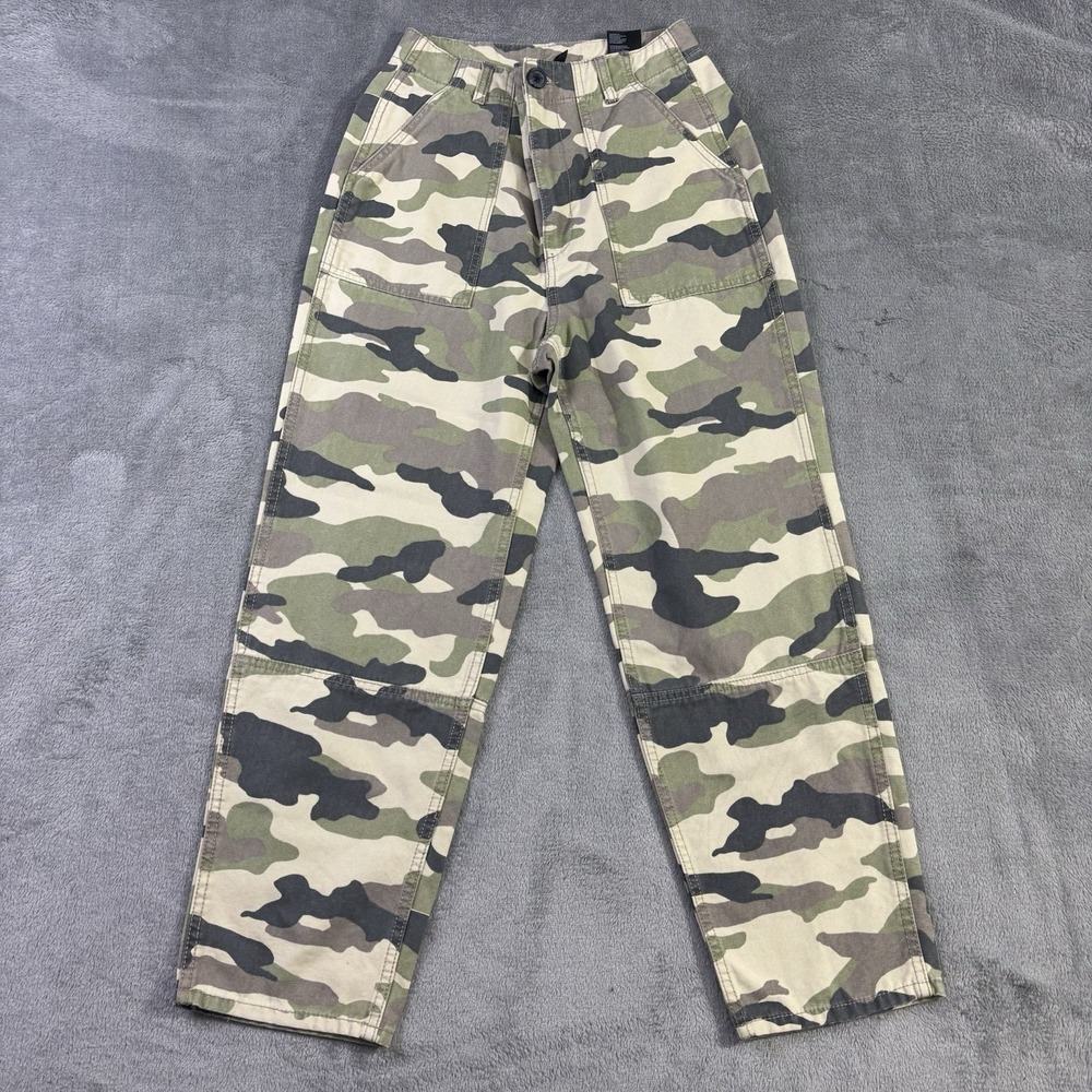 Divided by H&M Pants Womens 4 Straight Camouflage Zip Button Hiking Outdoor